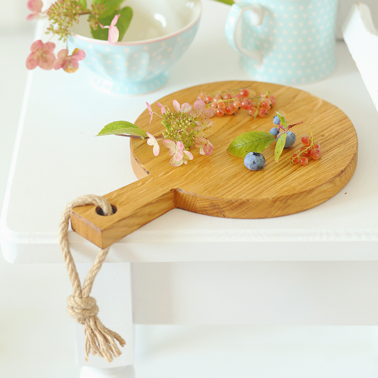 Доска разделочная из дуба круглая 19см DreamWood