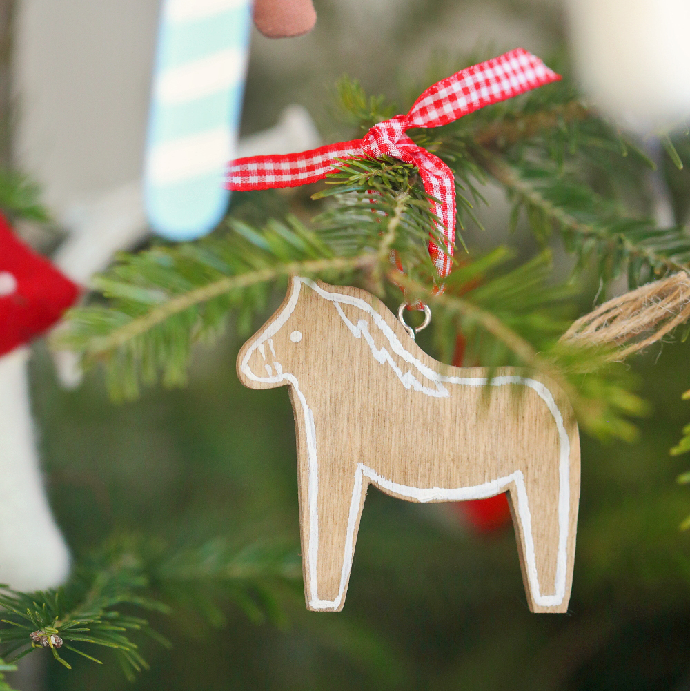 Підвіска дерев'яна "Коник-пряник" DreamWood
