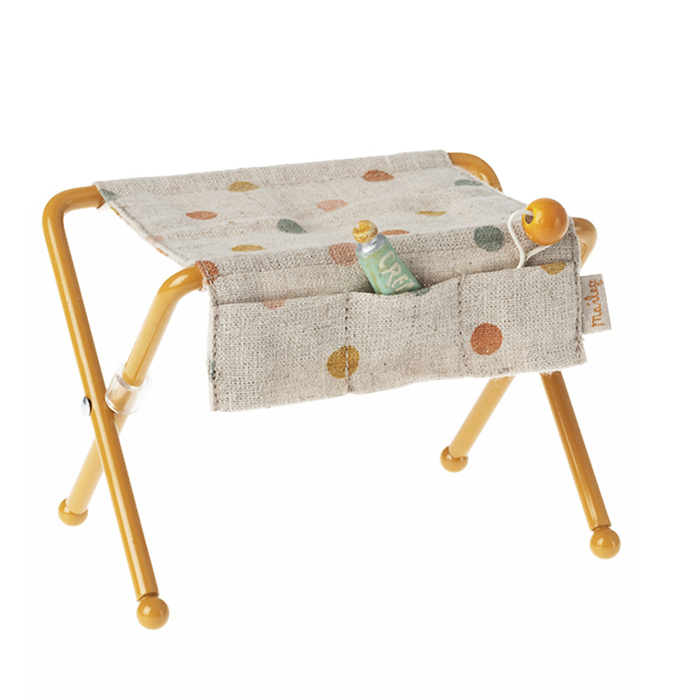Столик пеленальний з іграшками 7,5см Maileg