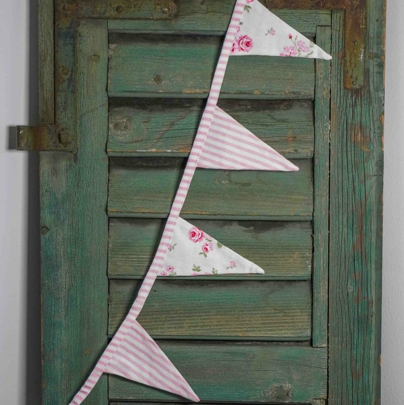 Гірлянда 180см із 9-ти прапорців Isabelle Rose