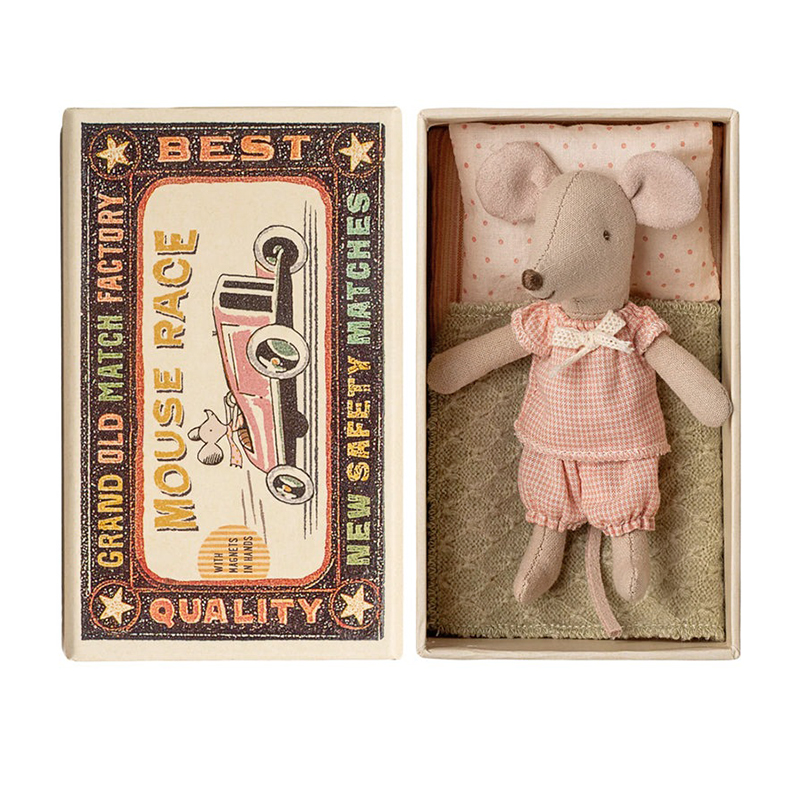 Мишка 11см Молодша сестра у коробці з постіллю Maileg