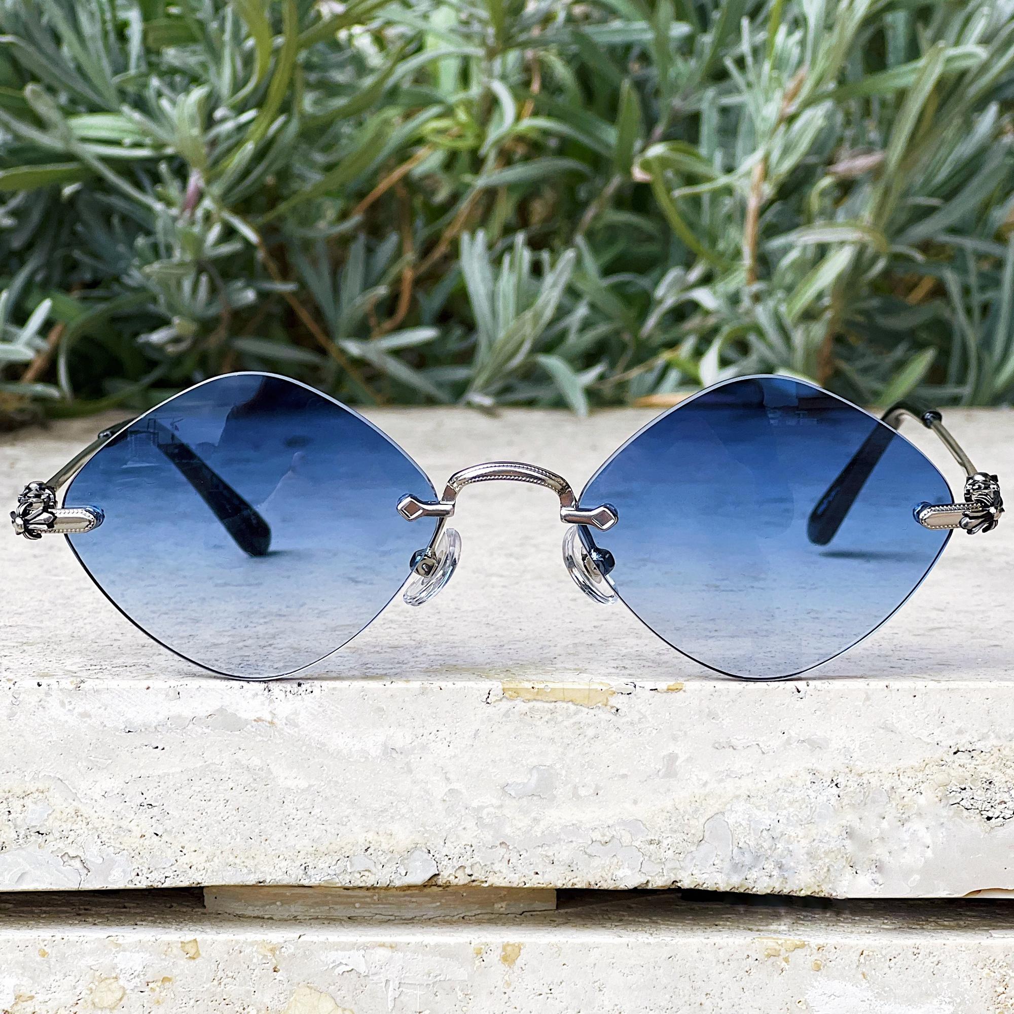 Модные женские солнцезащитные очки: купить брендовые очки на HMonline