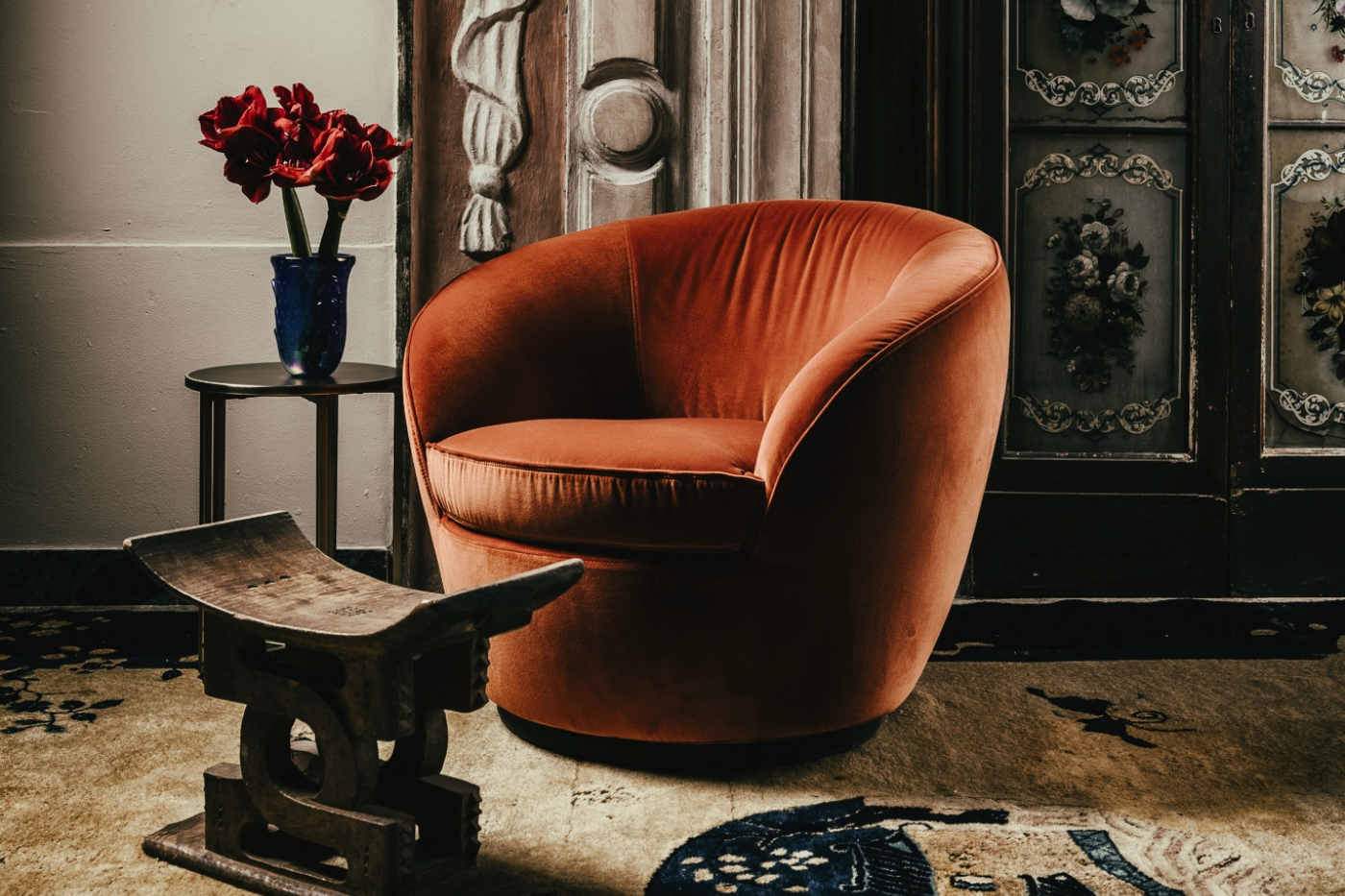 GIULIA SWIVEL