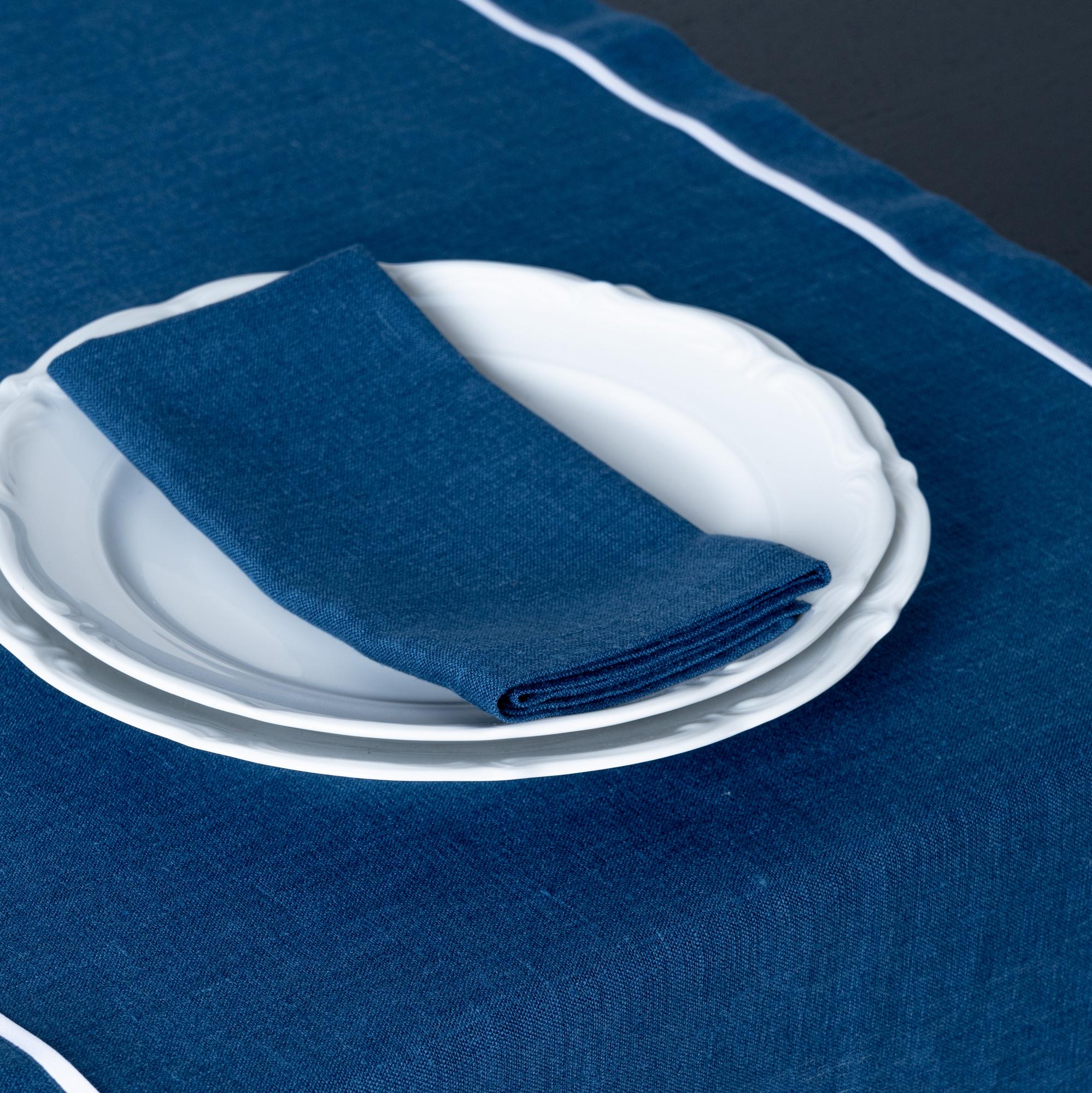 Раннер  оттенок Океан с белым кантом