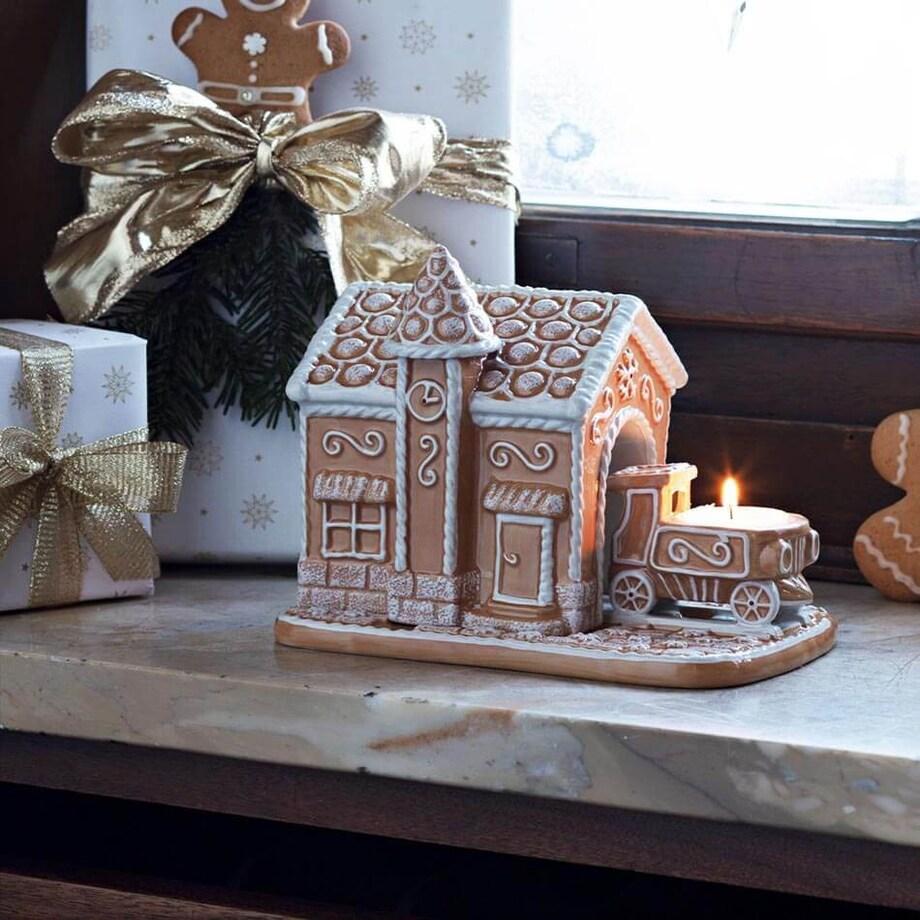 "Пряничный домик подсвечник с паровозиком" Winter Bakery decoration фарфор Villeroy and Boch Германия