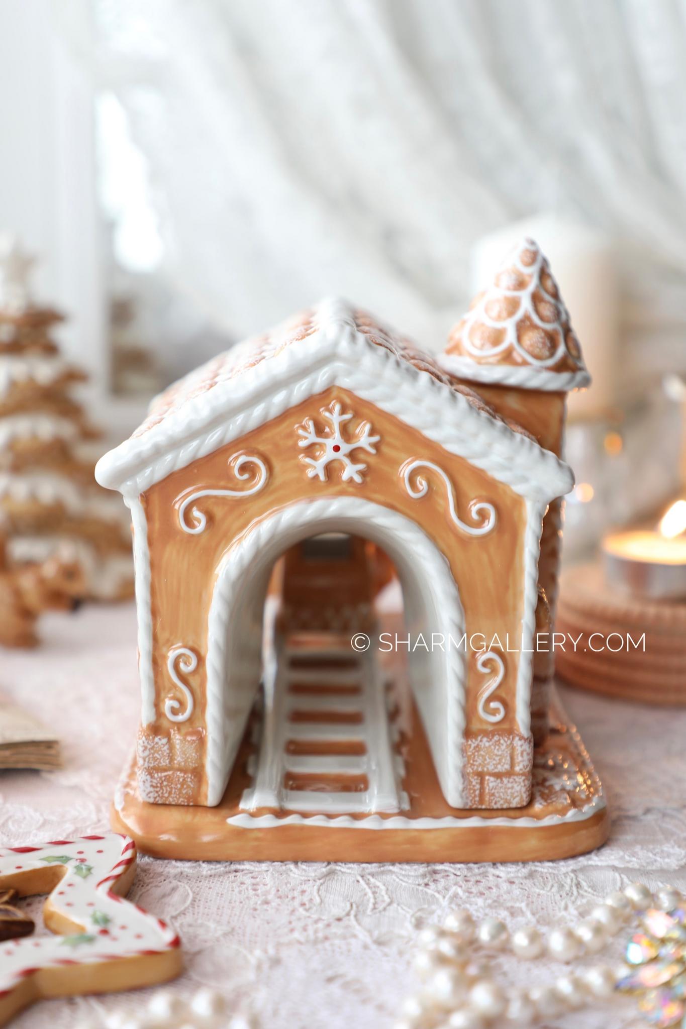 "Пряничный домик подсвечник с паровозиком" Winter Bakery decoration фарфор Villeroy and Boch Германия