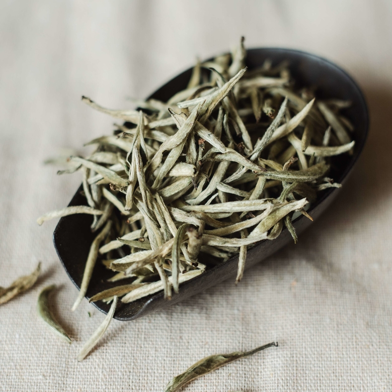 Білий чай Бай Хао Інь Чжень