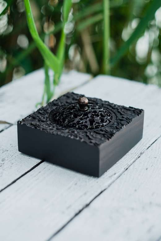 Дерев'яна курильниця Сян Дао