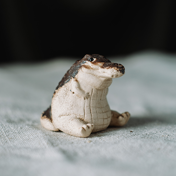 Чайна фігурка Крокодил