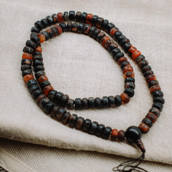 Мала з агату