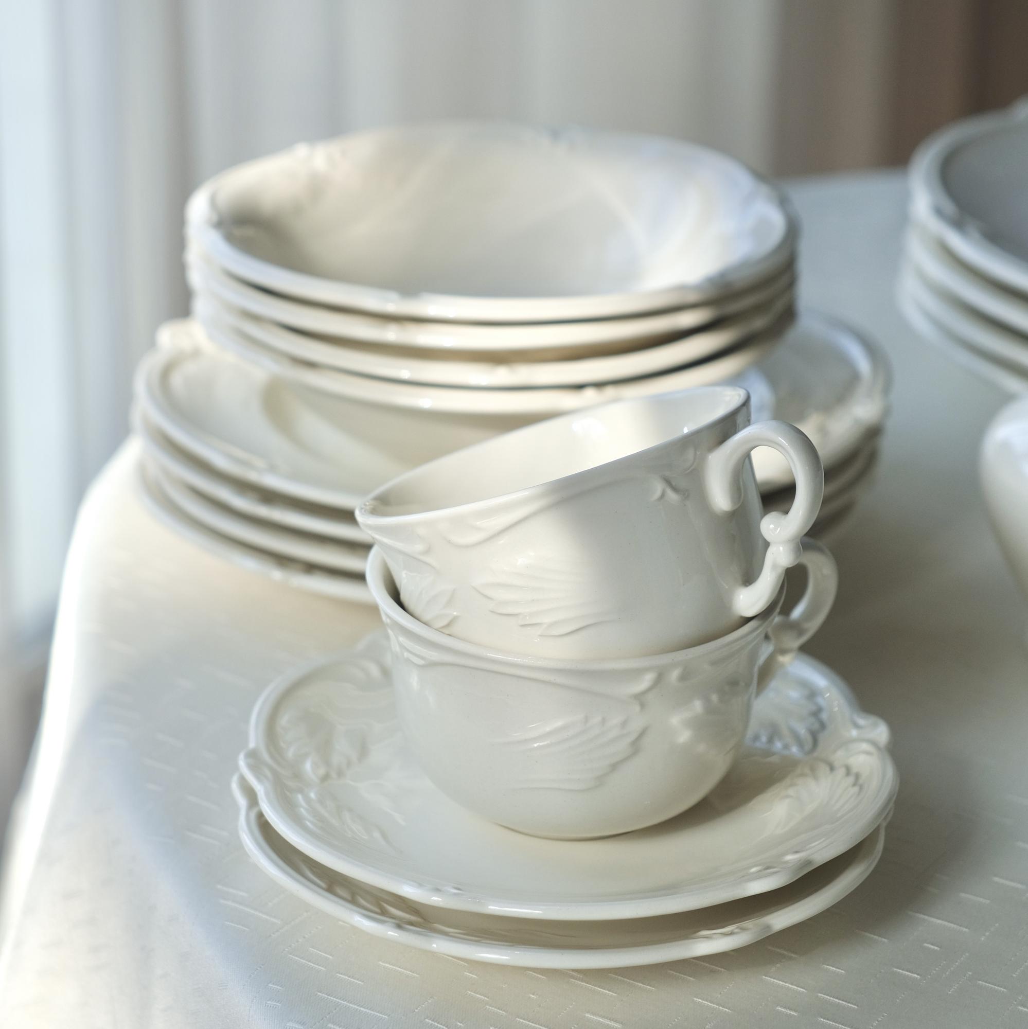 ROCAILLE BLANC Набор чашки с блюдцами на 2 персоны; GIEN