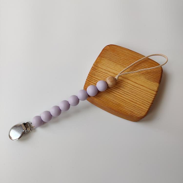 Lănțișor pentru suzetă Dusty Liliac