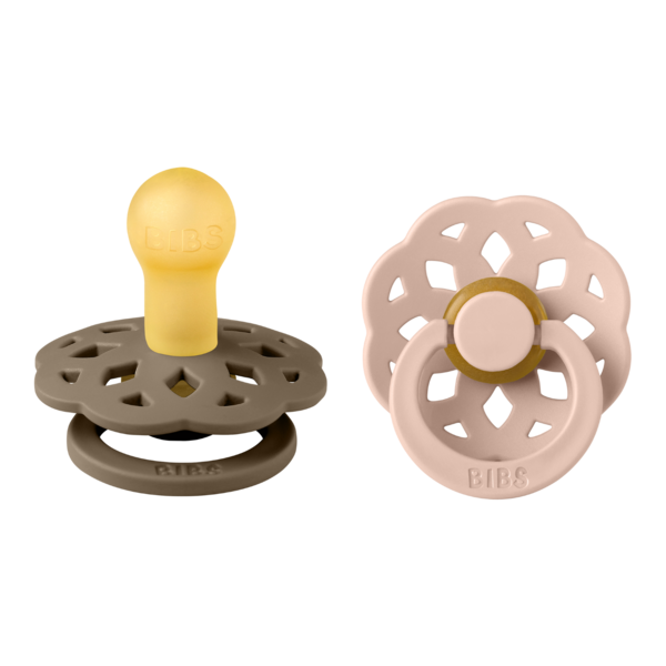 Suzete Bibs Boheme Dark Oak & Blush