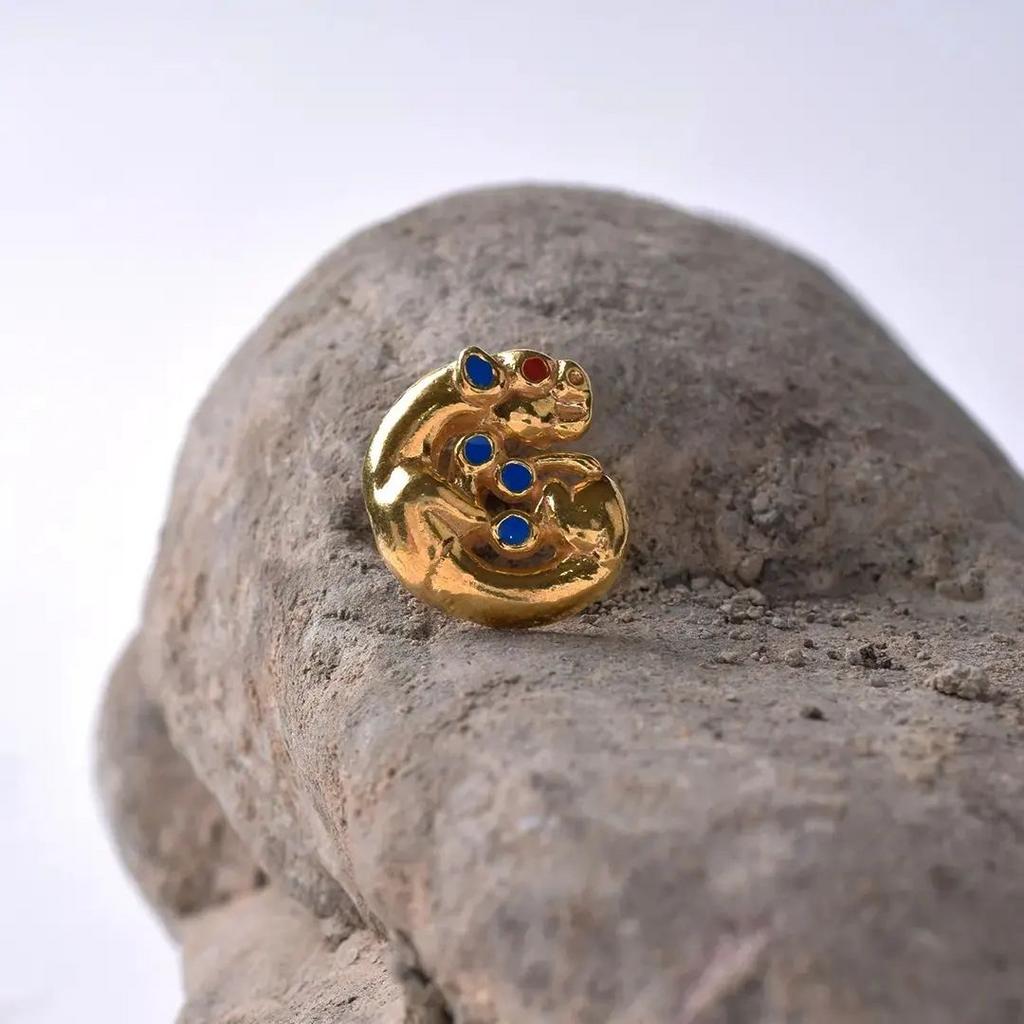 Значок "Скрученный барс"