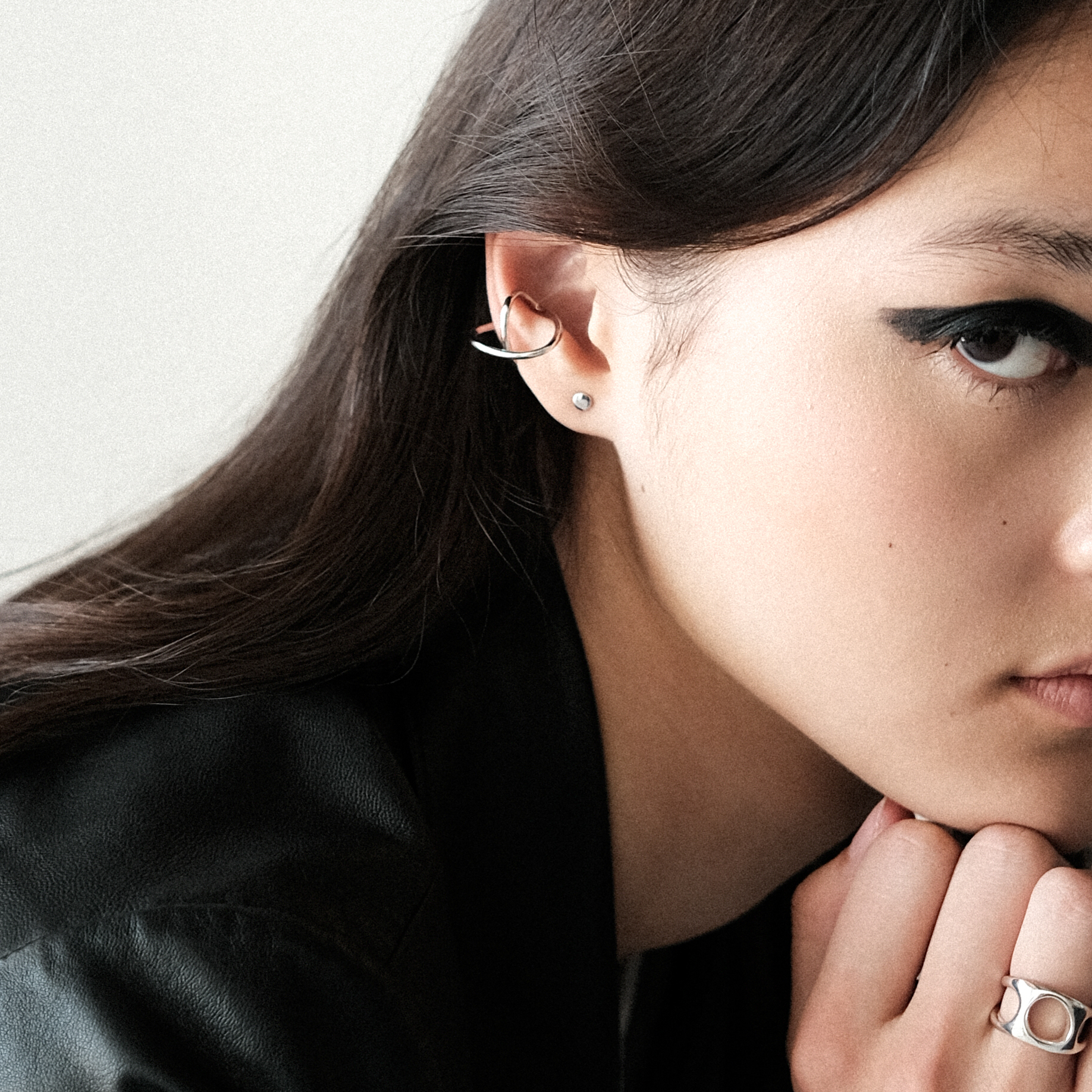 Пусеты Flats, Кольцо Ventage, Кафф Saturn