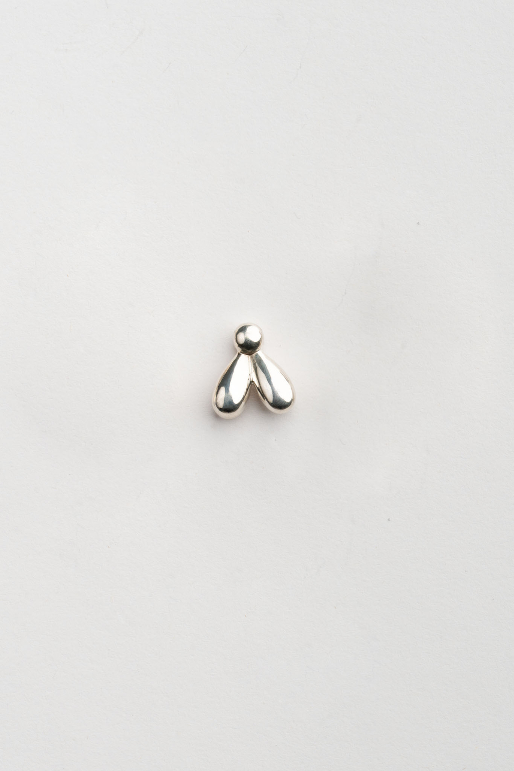 Моно Серьга "Двойной лепесток"
