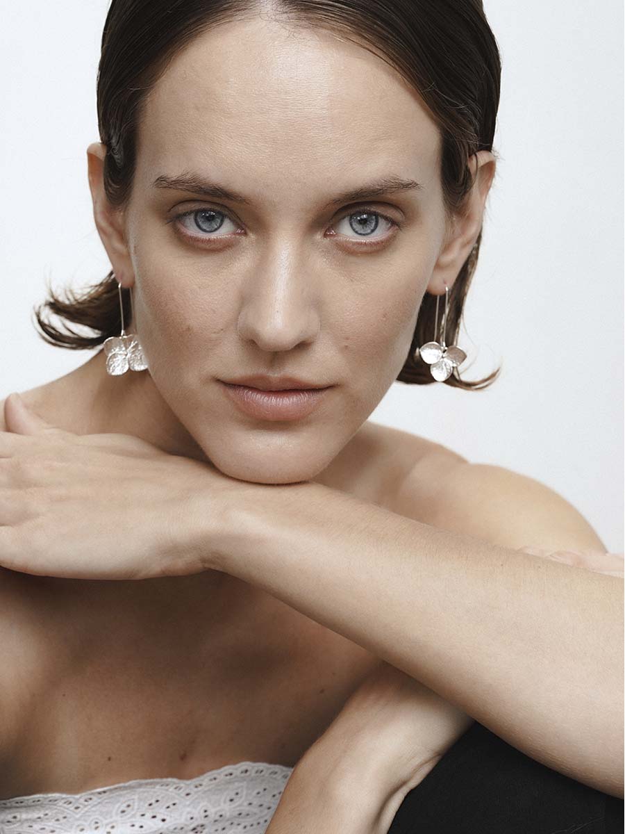 Серьги "Гортензии" Grand 3 и 4 лепестка на швензе