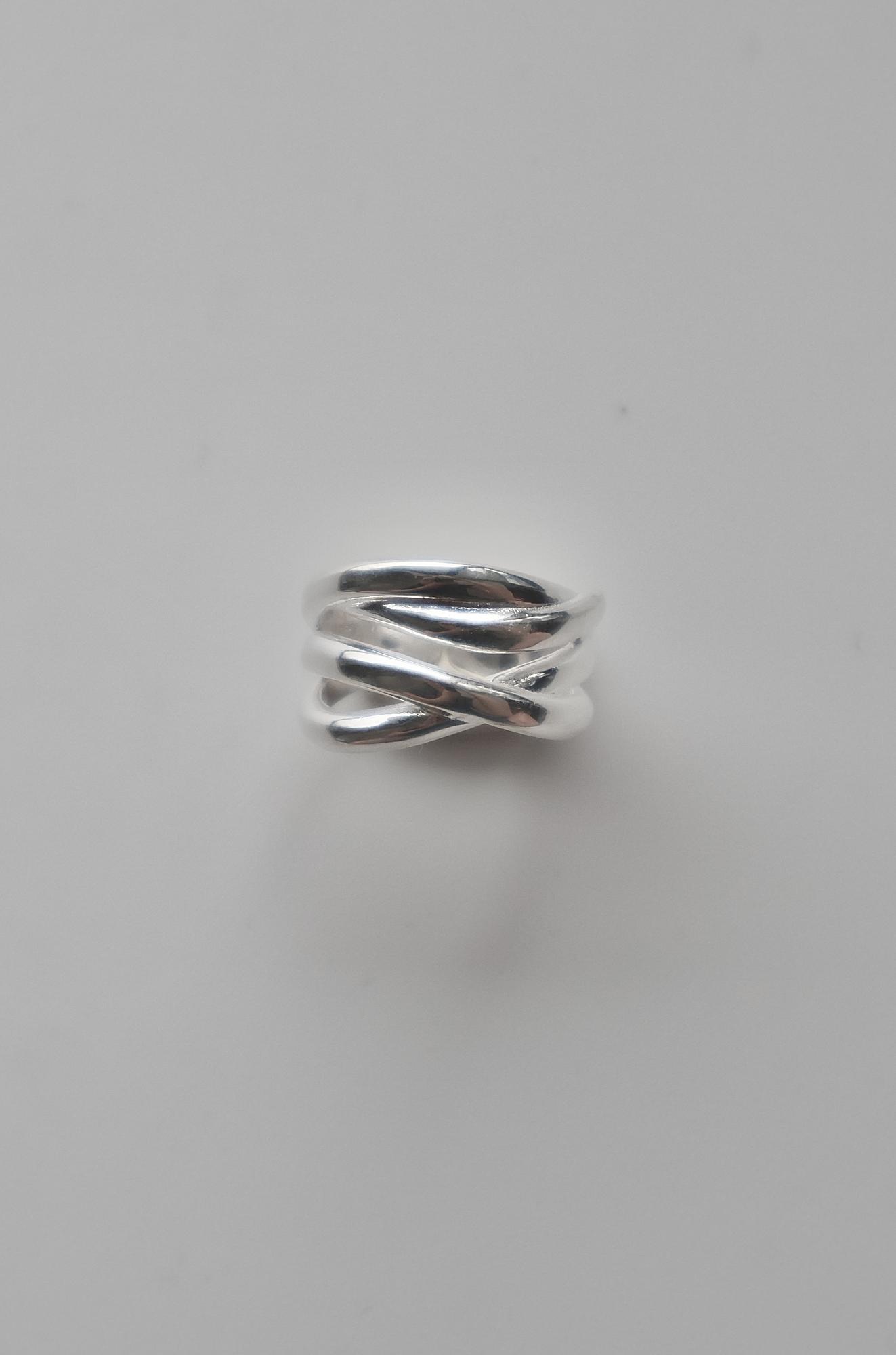 Кольцо Tangle , серебро 925 , р 17,5-18