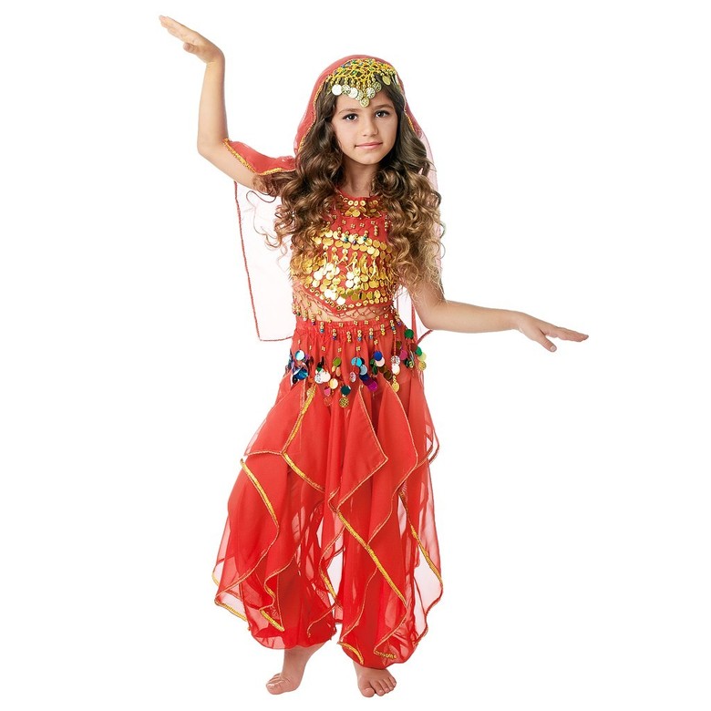 ВОСТОЧНАЯ КРАСАВИЦА В КРАСНОМ