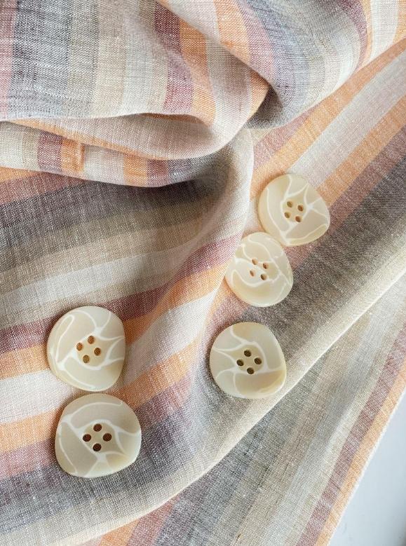 Button 30 mm, plastic