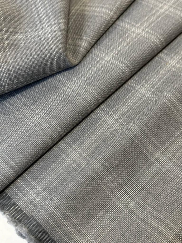 Suiting fabric