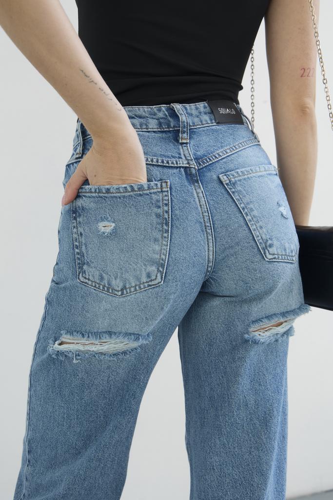 ДЖИНСИ З АКЦЕНТНИМИ РОЗРІЗАМИ