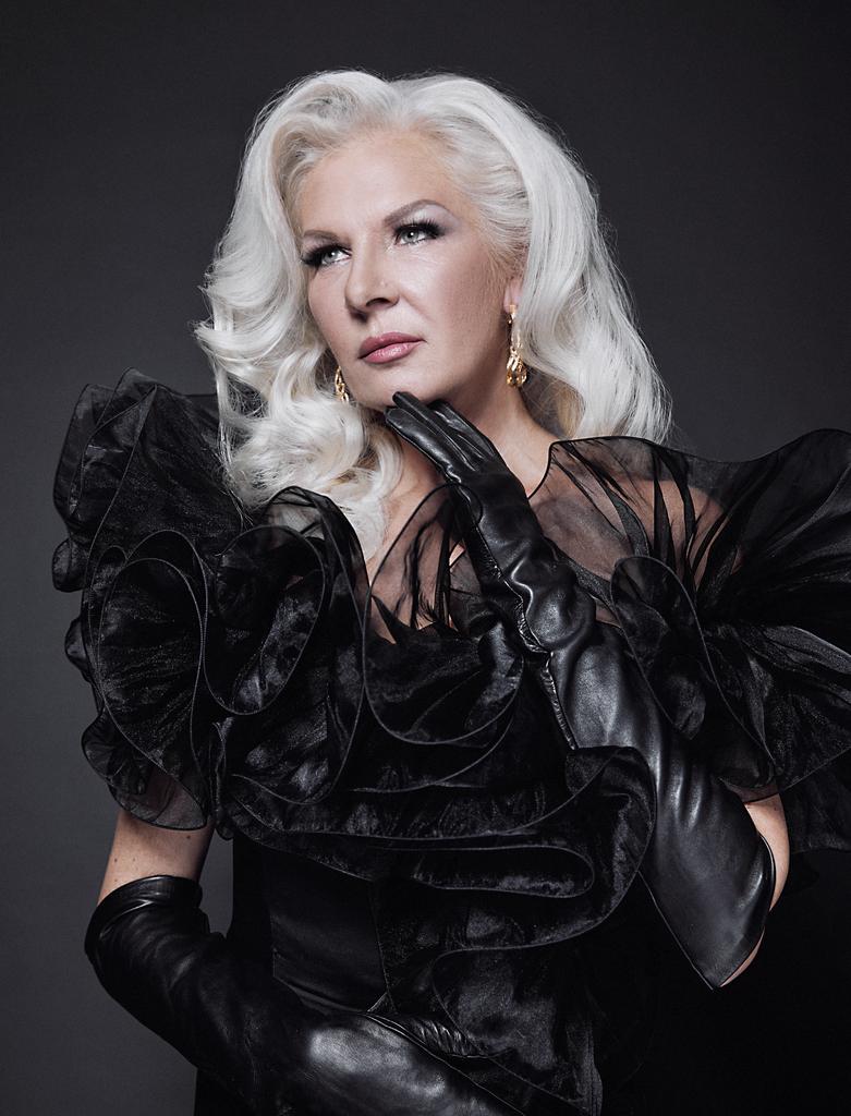 YOUR MAKEUP SESSION on WORKING DAYS (at my studio)