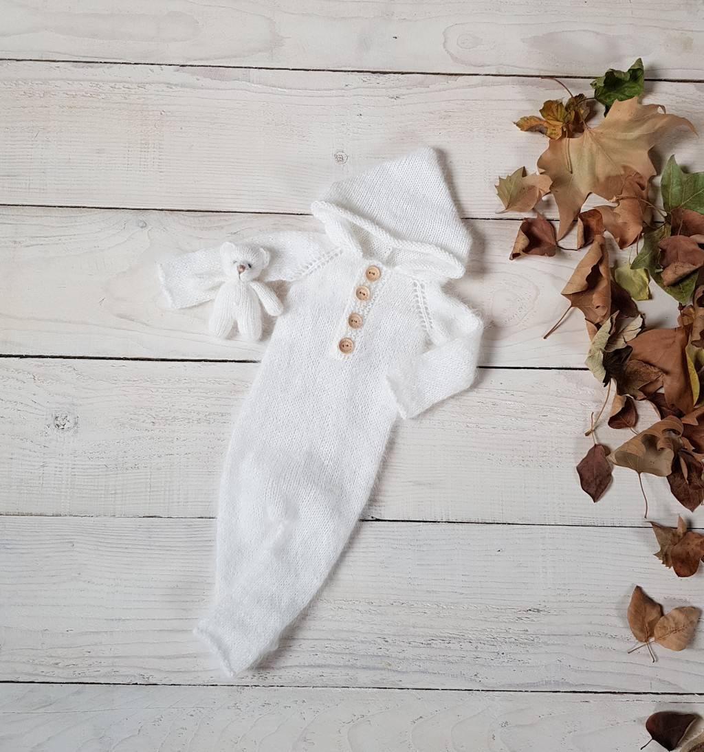 Overalls with hood  long sleeves and long feet