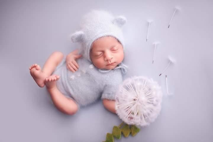 Overalls with rubber  short legs and short sleeves