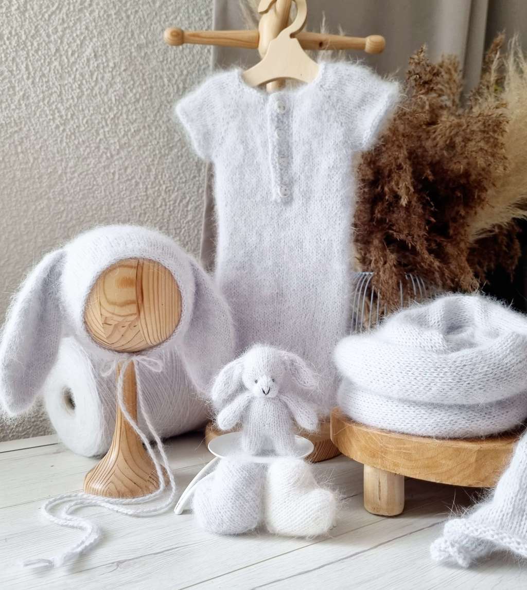 SET Easter Bunny with Wrap