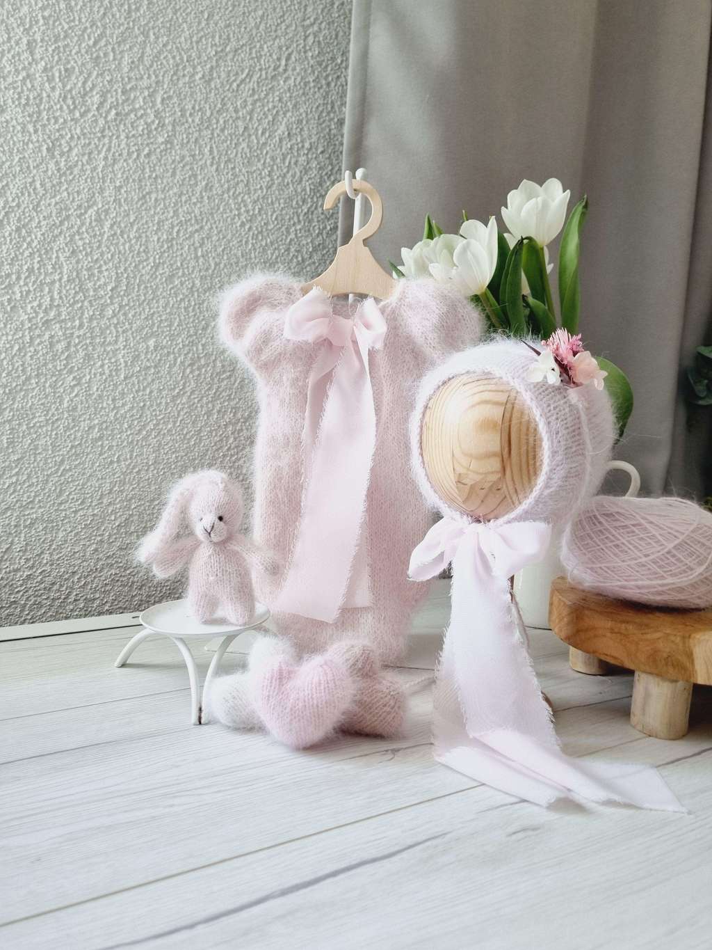 SET Easter Bunny with Flowers