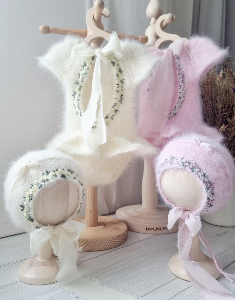 Body with drop neckline,  skirt, Embroidery  and ribbon