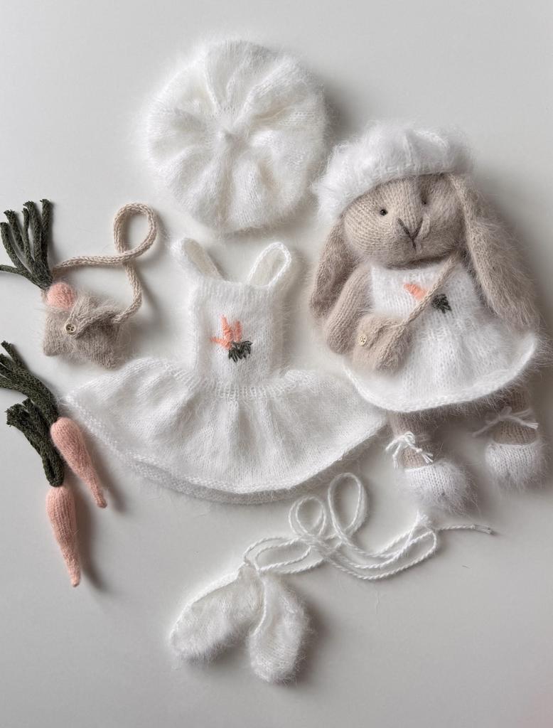 SET  Easter Bunny 26