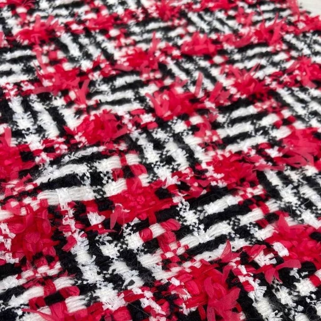 Твид шерстяной с хлопком и вискозой G.ucci красный в клетку