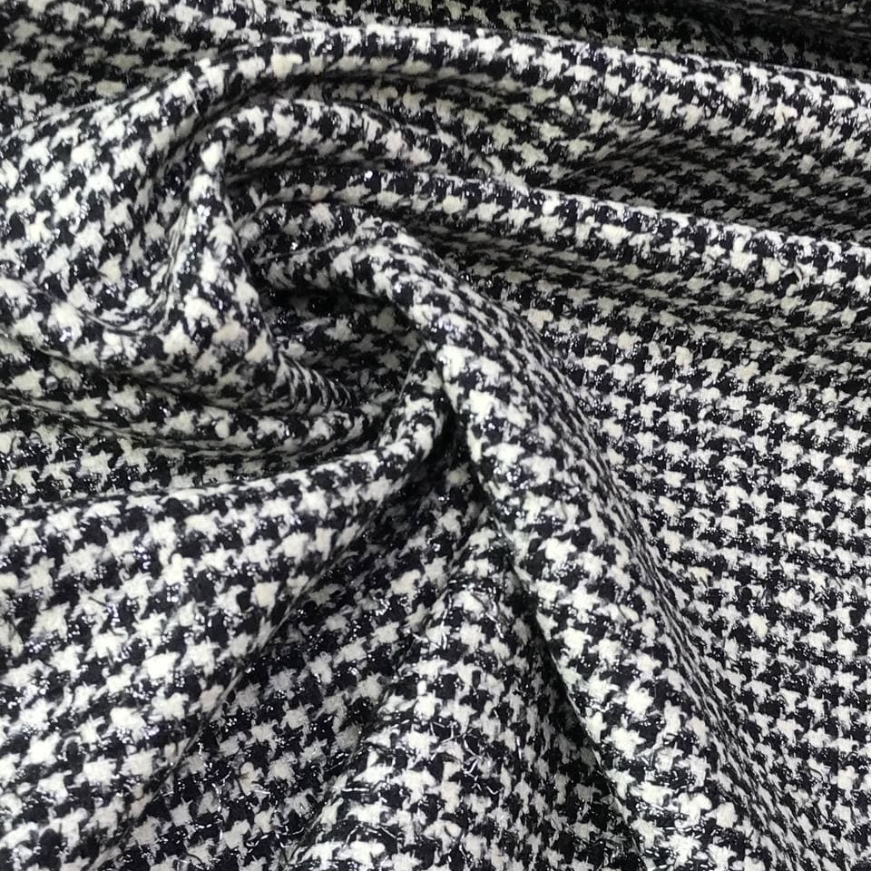 Шерсть костюмная с вискозой и люрексом в гусиную лапку черно-белая