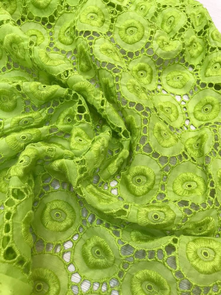 2,8м Хлопковая прошва салатового цвета