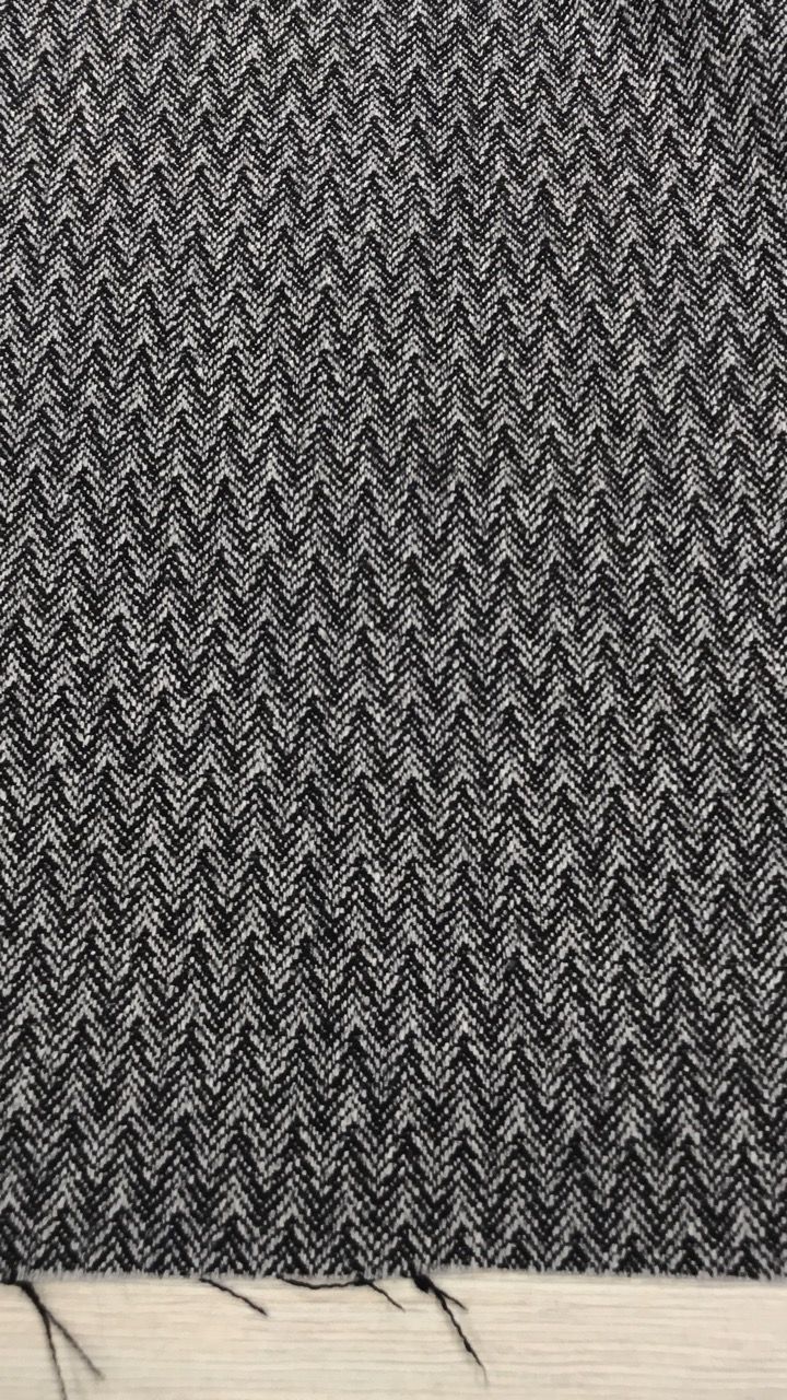 Костюмная шерсть с шёлком Pr@da в серую елку