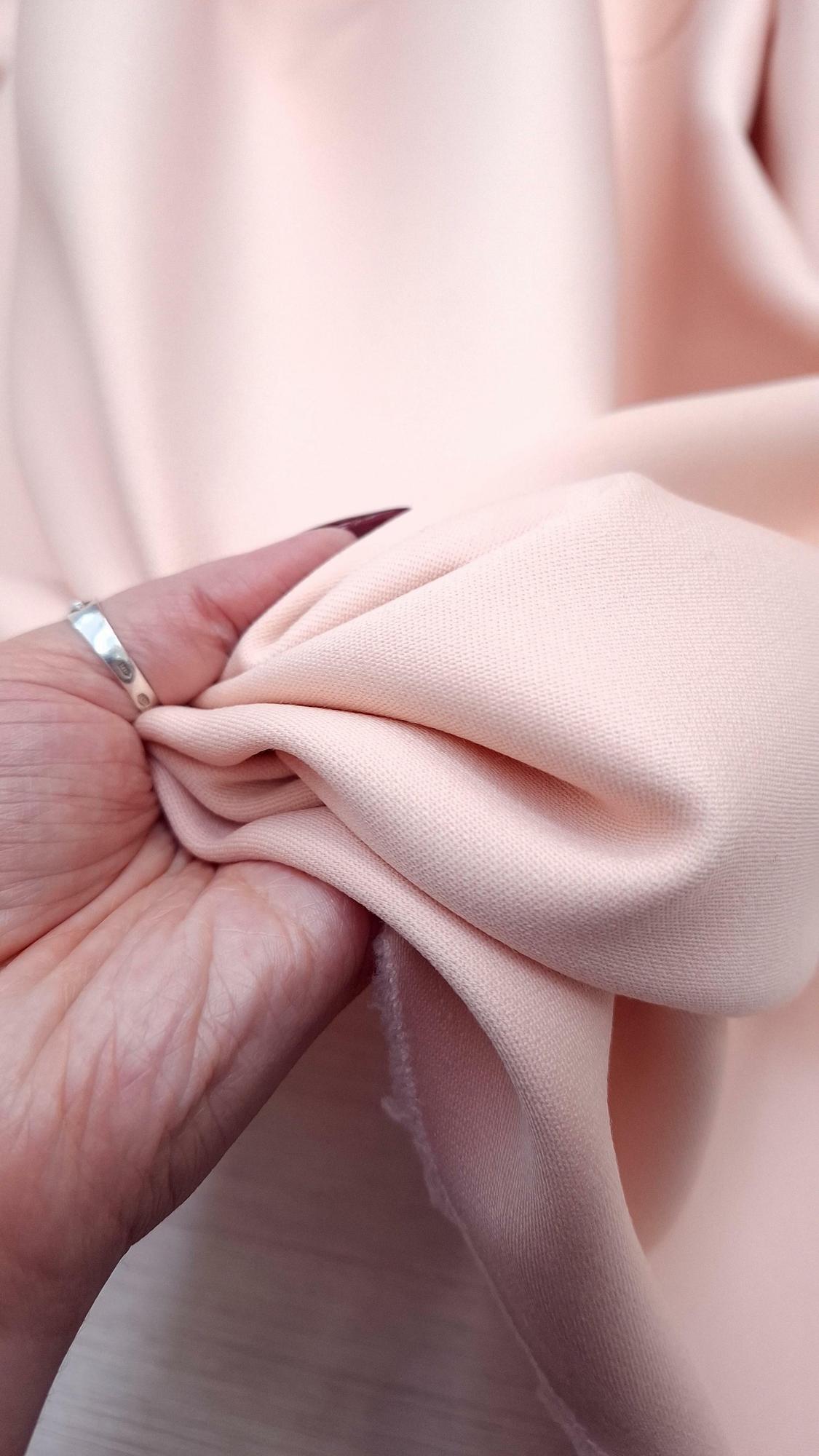 Костюмная двухслойная шерсть с шелком