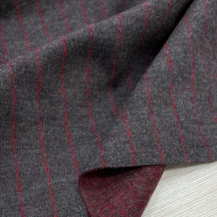 Шерстяное джерси двухстороннее серый в полоску/бургунди