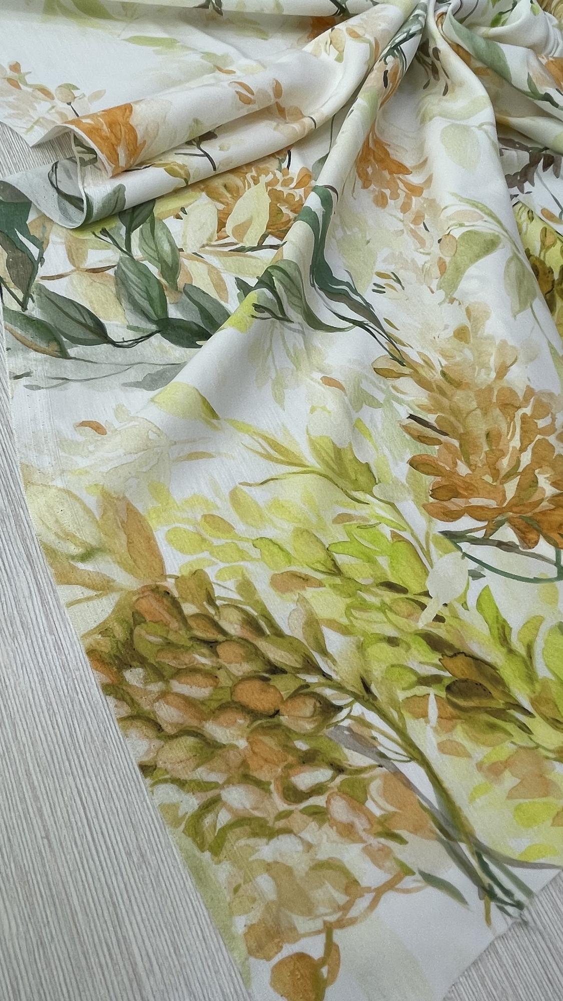 2,07м Мокрый шелк Zim.merman фон молочный с акварельными желтыми цветами