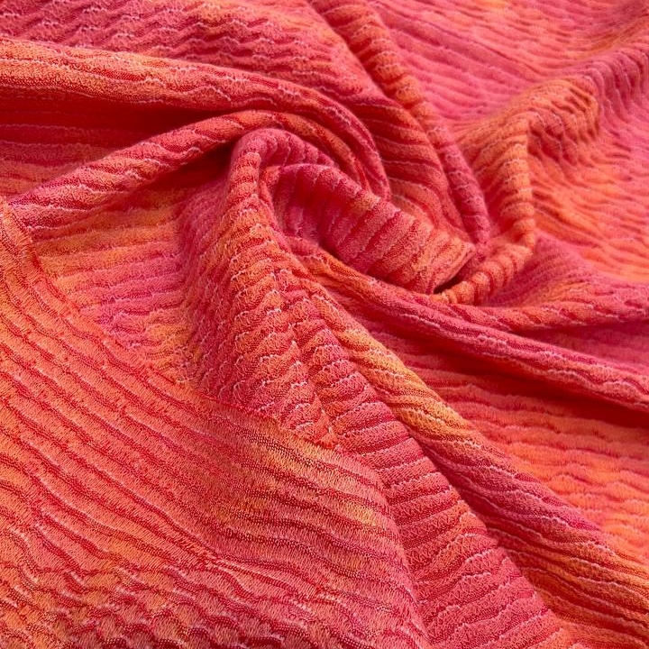 1,47м Трикотаж вискозный Miss0mi коралловый градиент