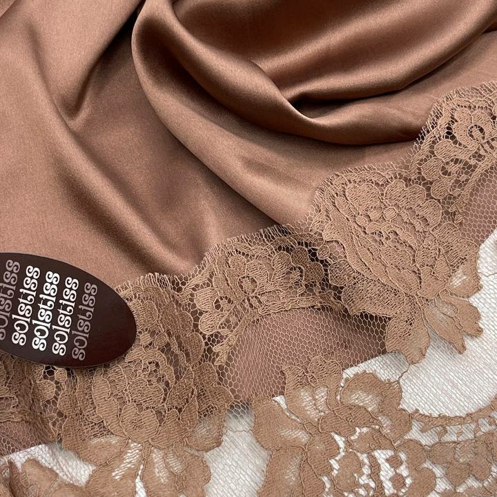 1,9м Шелк атласный с эластаном Scervin0 молочный шоколад