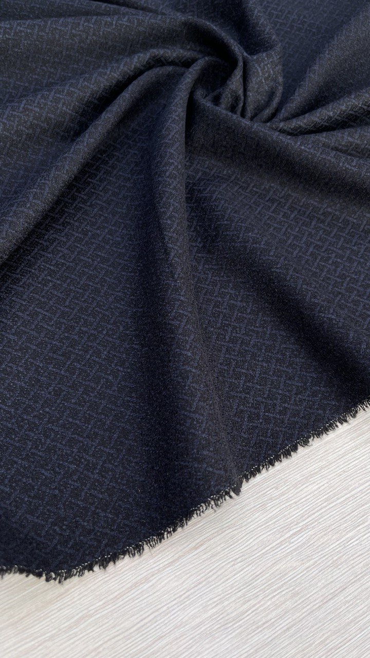 Костюмная шерсть с шелком Pr@dа