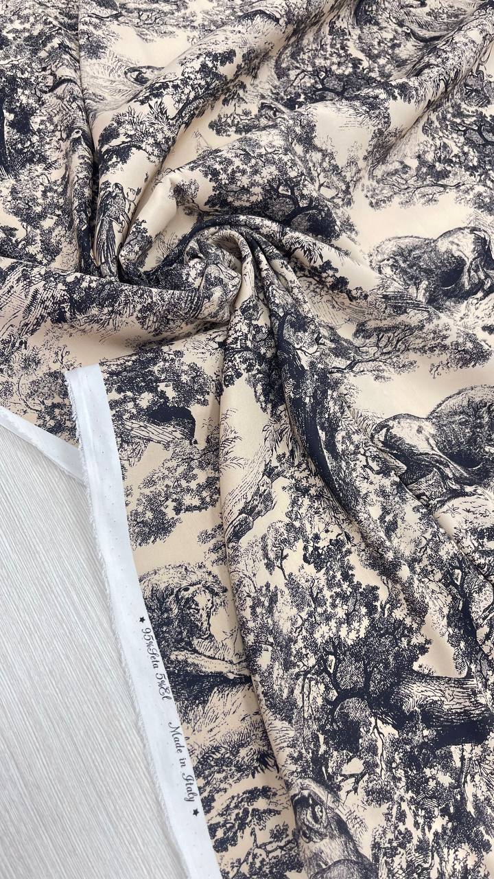 Шелк атласный с эластаном в стиле D.or принт черный на фоне цвета капучино