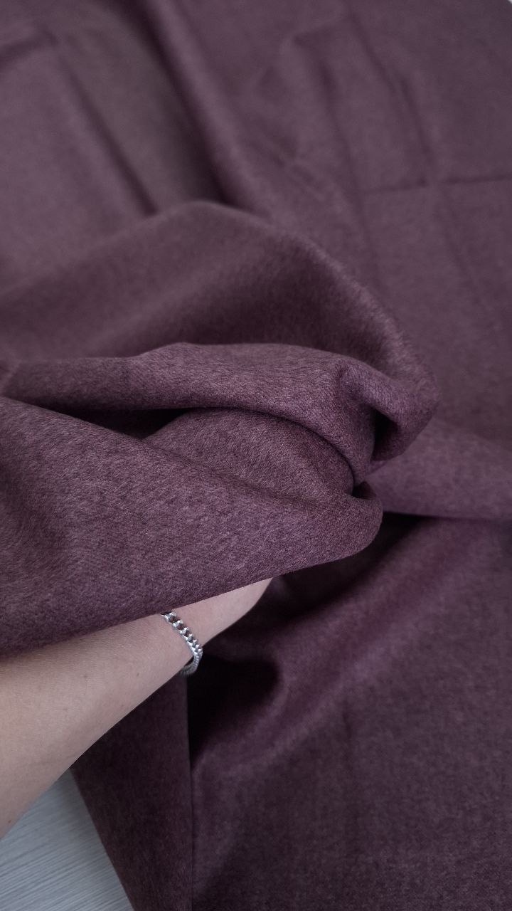 Пальтовый кашемир с шерстью и шелком double L0ro Pi@na бордового цвета