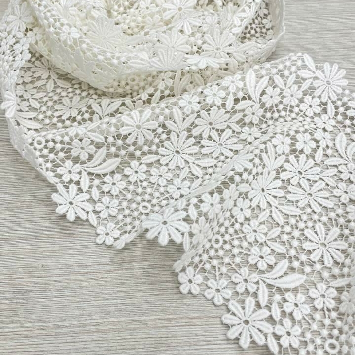 Хлопковое кружево макрамэ белого цвета