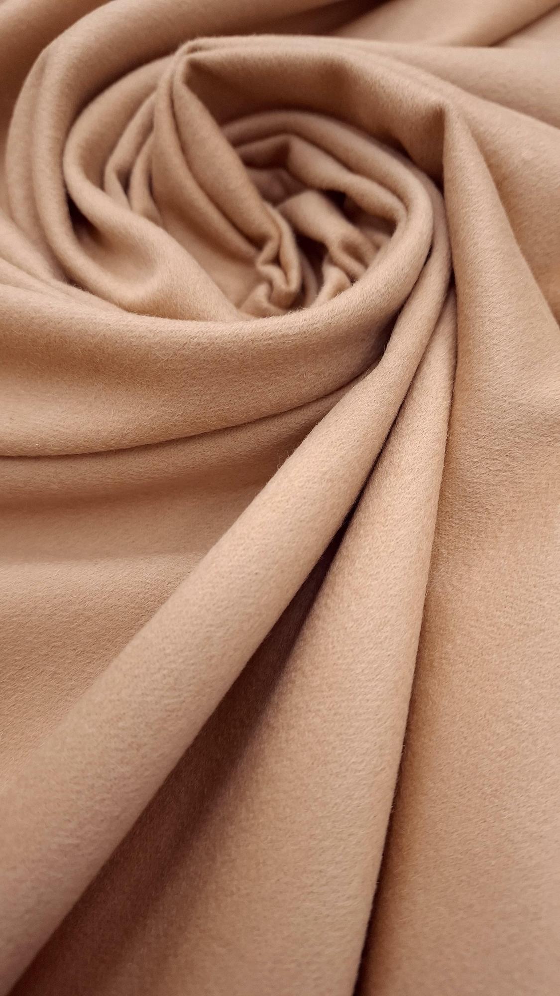 Костюмная шерсть с кашемиром нюд