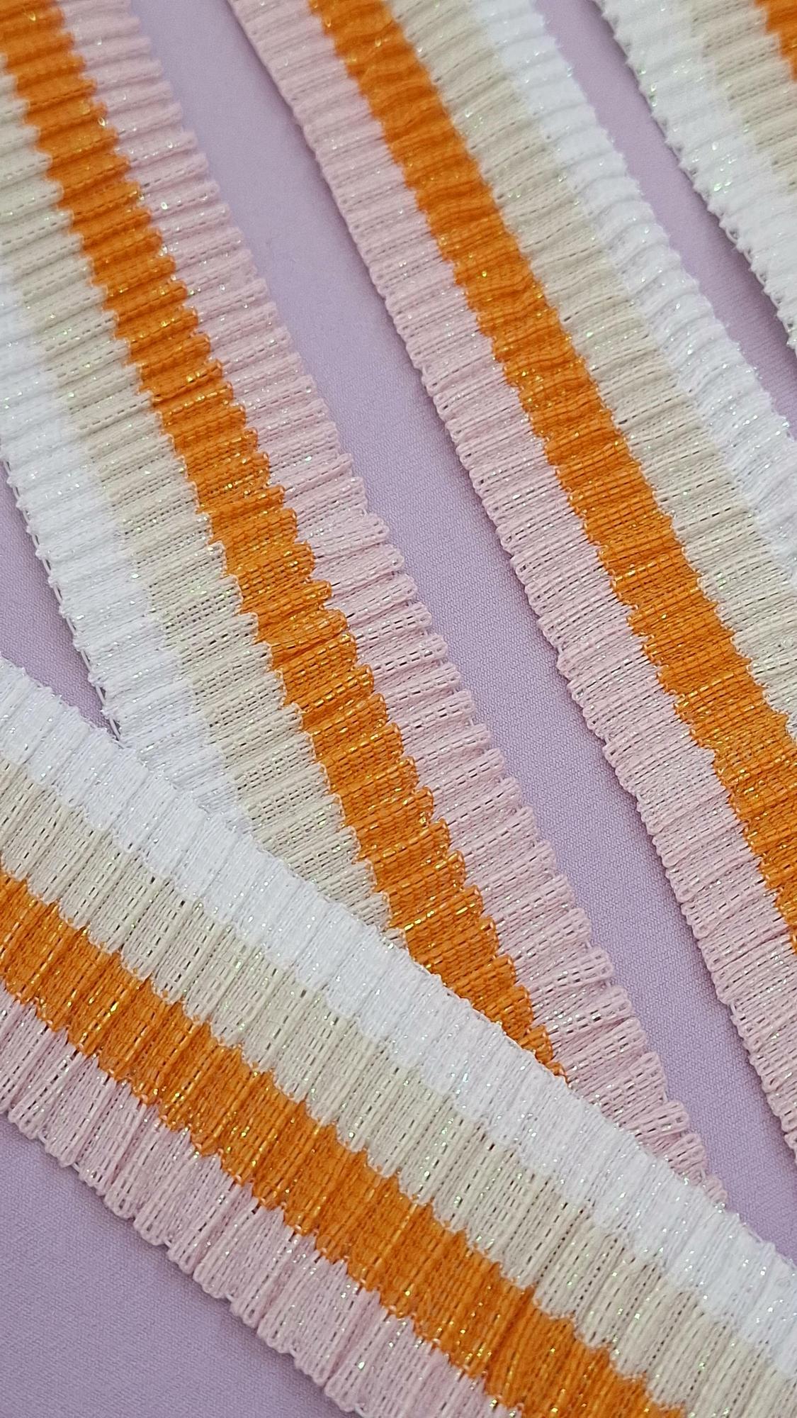 2м Резинка для одежды