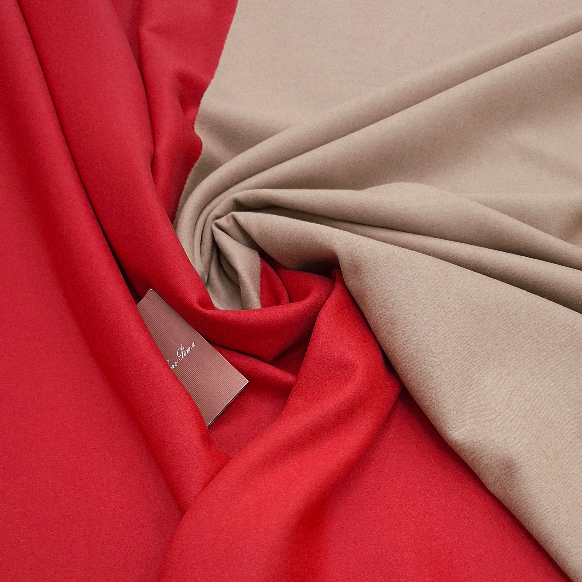 Пальтовый double кашемир двухслойный L0ro Pi@na camel/красный