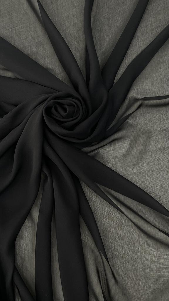 Шелковый шифон-вуаль черного цвета